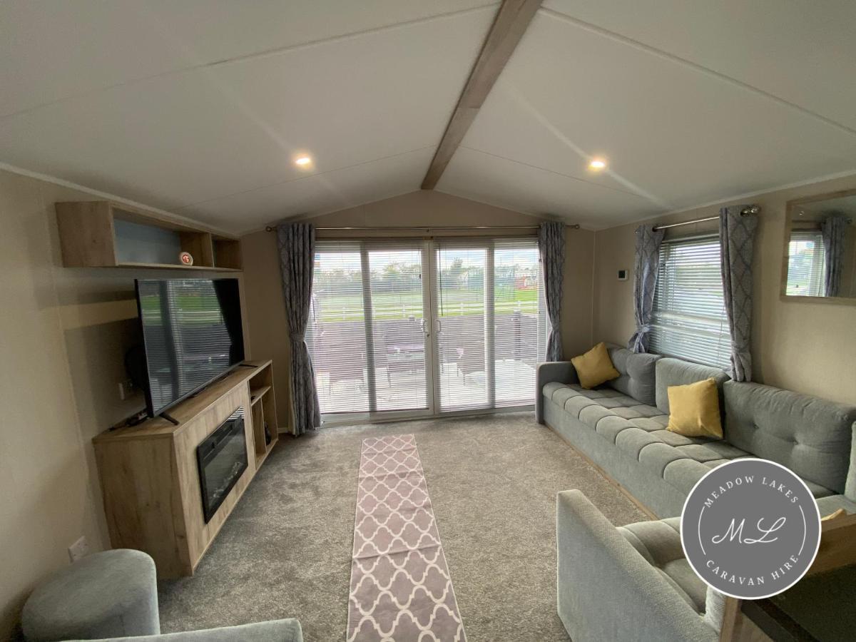 Meadow View 171 - Golden Palm - Central Heating, Wifi, Pet Friendly, Bed Linen - Meadow Lakes Caravan & Lodge Hire شابيل سانت ليوناردز المظهر الخارجي الصورة